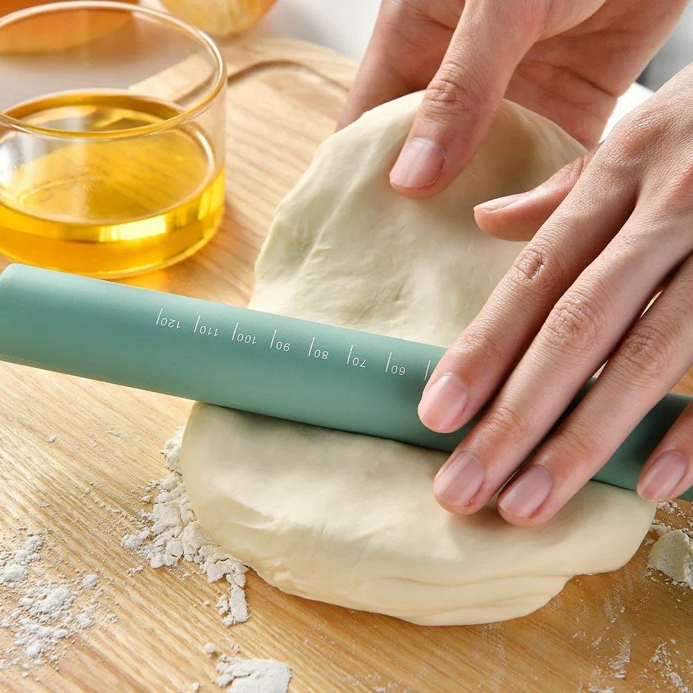 All-in-One Silicone Rolling Pin – Non-Stick Dough & Pastry Tool