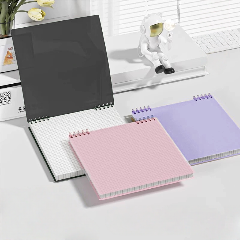 Square Loose-Leaf Grid Notebook Cover