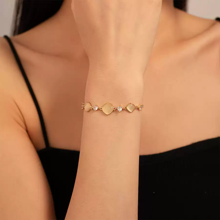 Retro Square Cat‘s Eye Opal & Zircon Slider Bracelet