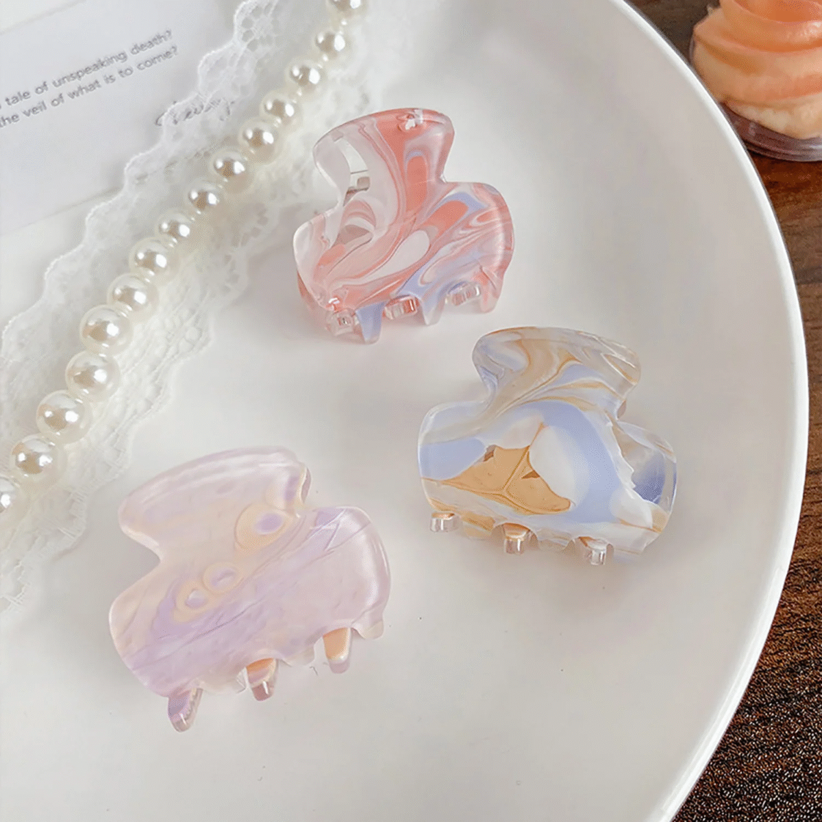 70070000101_3 Mini Acrylic Hair Clip Fashion Geometric Hair Claw