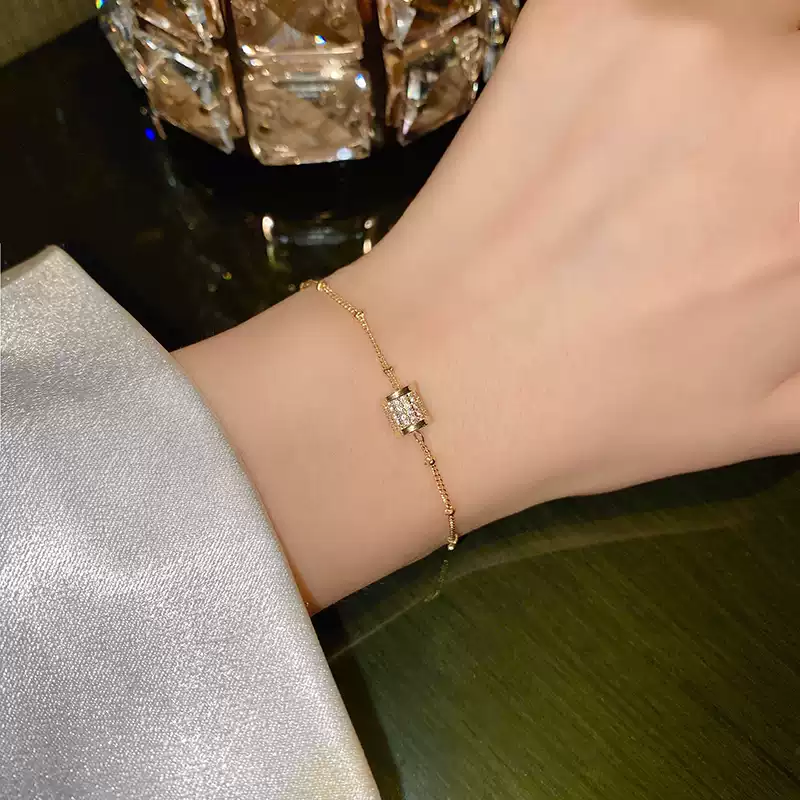 Delicate Gold Zircon Cylinder Pendant Fine Chain Bracelet