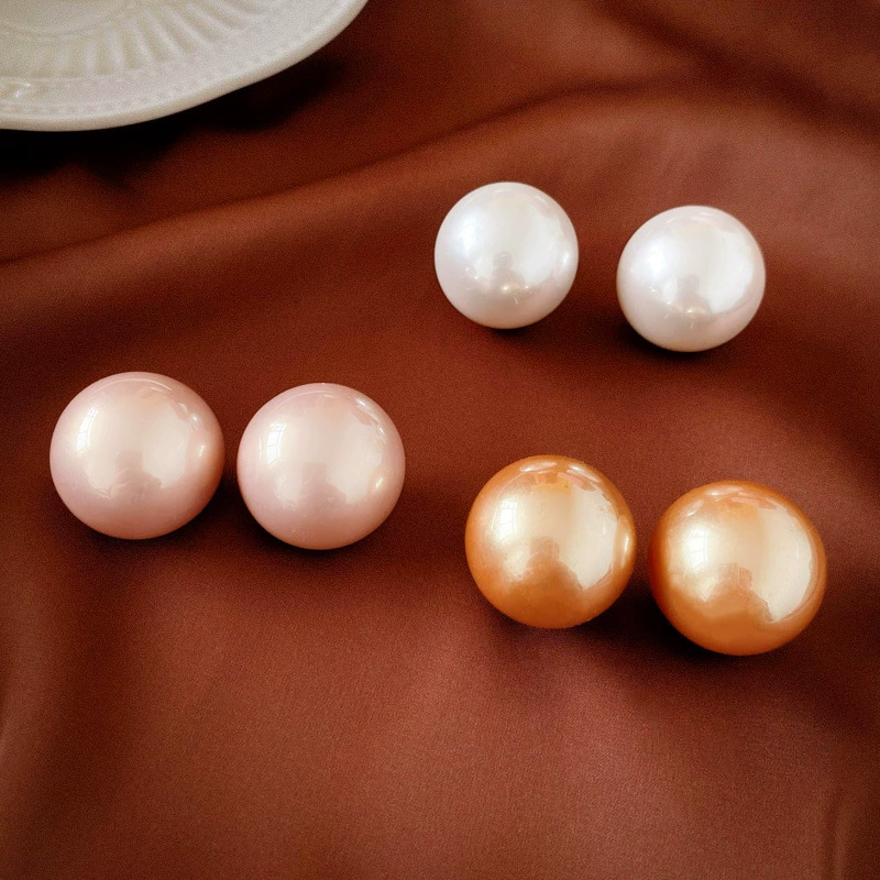 Oversized Pearl Stud Earrings 2.5cm Vintage Statement Pearl Jewelry - Image 4