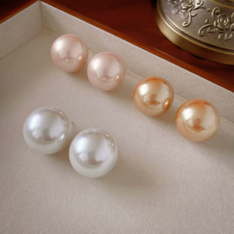 Oversized Pearl Stud Earrings 2.5cm Vintage Statement Pearl Jewelry - Image 5