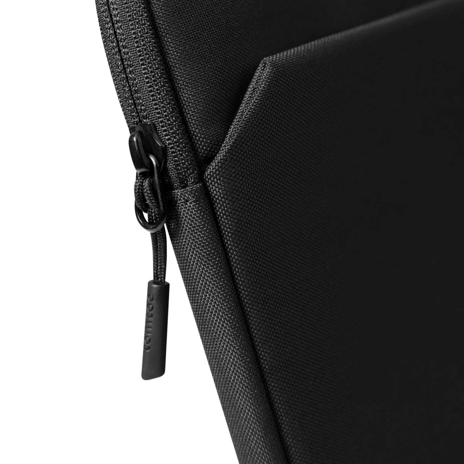 tomtoc Light B18 11-inch iPad Sleeve - Black - Image 6